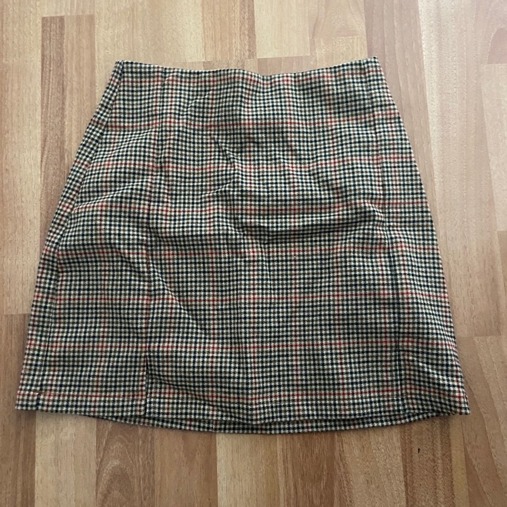 brandy melville skirt